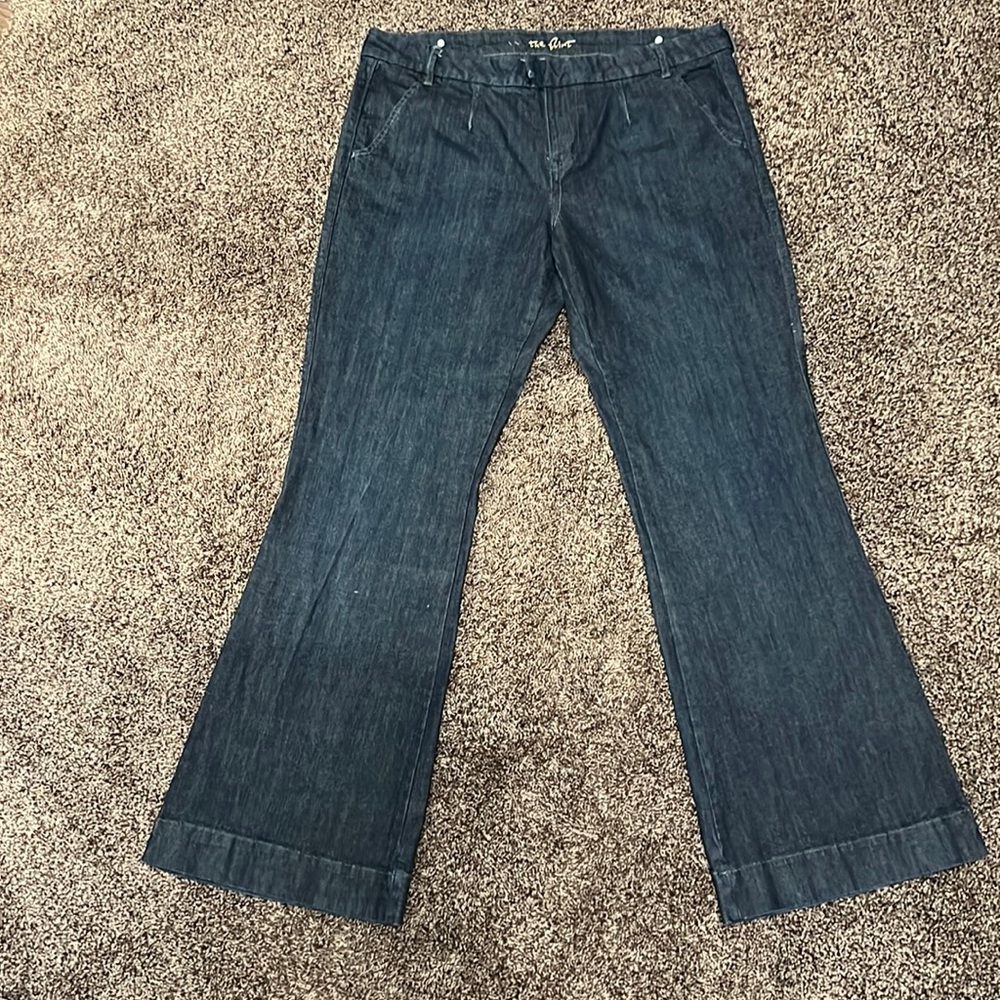 Old Navy - The Flirt Jeans - Trousers